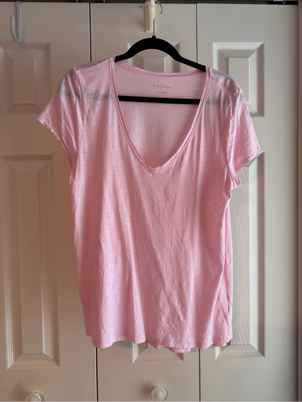LILLY PULITZER Etta V-Neck Top, Pale Pink, Size Large, CALLALILLY PINK, EUC
